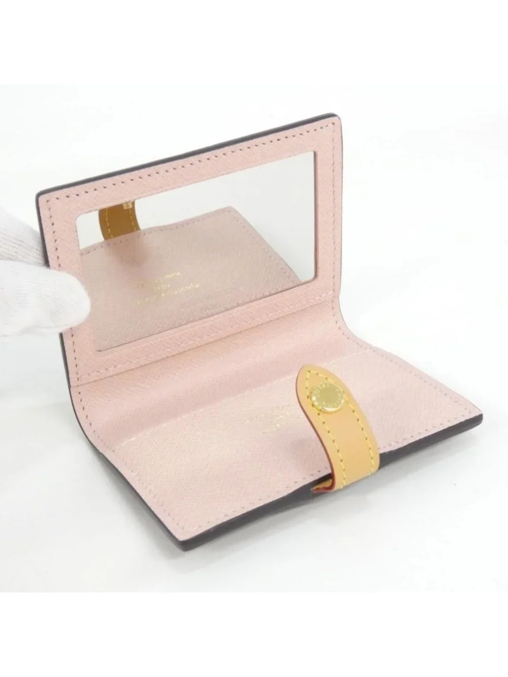 Louis Vuitton Monogram Mattifying Paper Case Shoulder